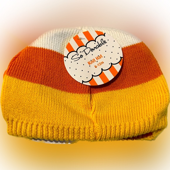 SO DORABLE 6-12mo KNIT CANDY CORN HAT INFANT BABY HALLOWEEN COSTUME BEANIE SOCK - Picture 3 of 5